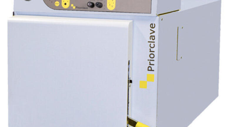 Latest Benchtop Autoclave has larger sterilising chamber